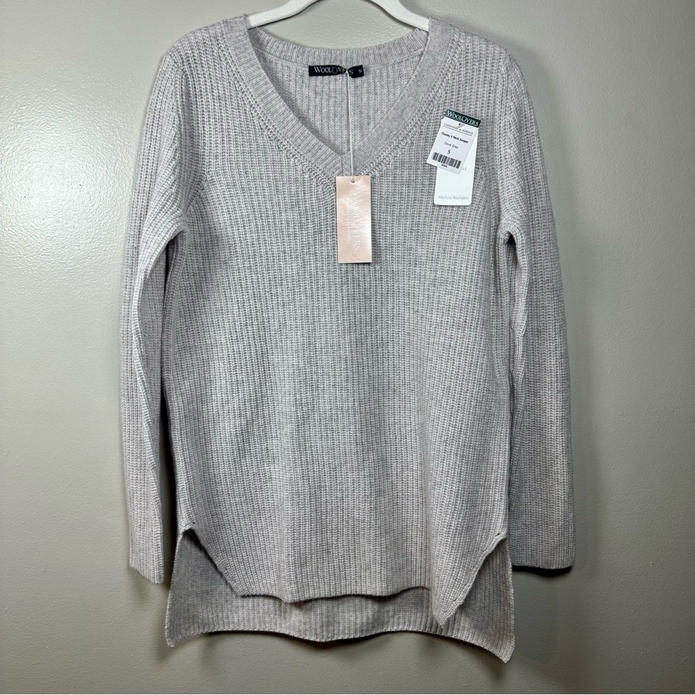 WoolOvers Cashmere & Merino Chunky V-Neck Jumper – Dove Grey (NWT) - Small